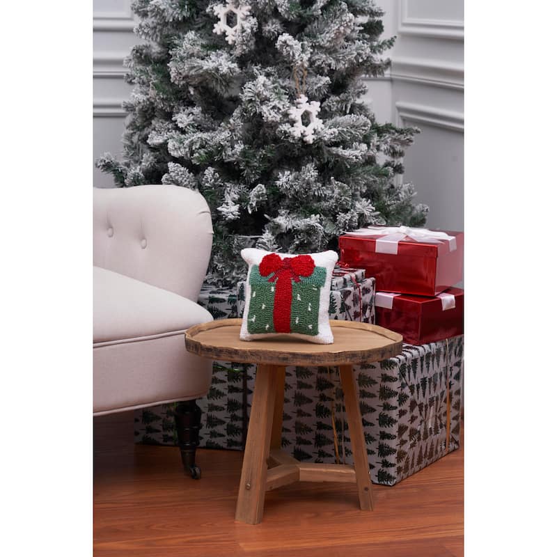 Dotted Present Hooked Christmas Throw Pillow, 8" x 8"