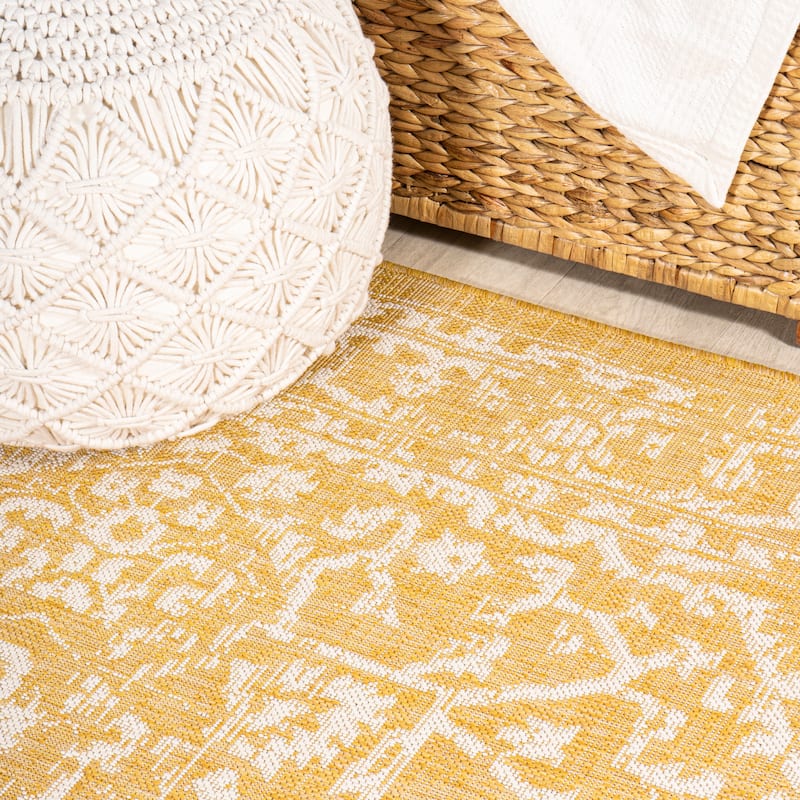 JONATHAN Y Medallion Textured Weave Indoor/Outdoor Area Rug