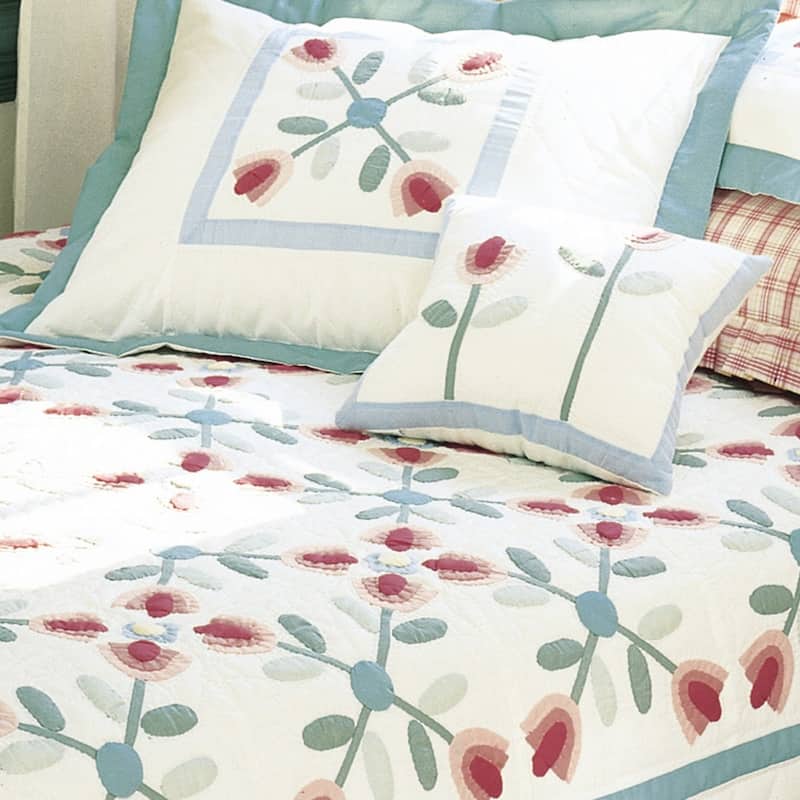 Colonial Williamsburg Tulip Garden Cotton Quilt - White - King