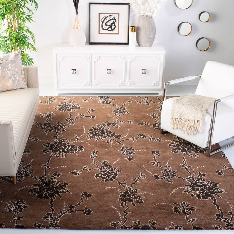 SAFAVIEH Handmade Soho Assemgul N.Z. Wool Rug - 7'6" x 9'6" - Brown