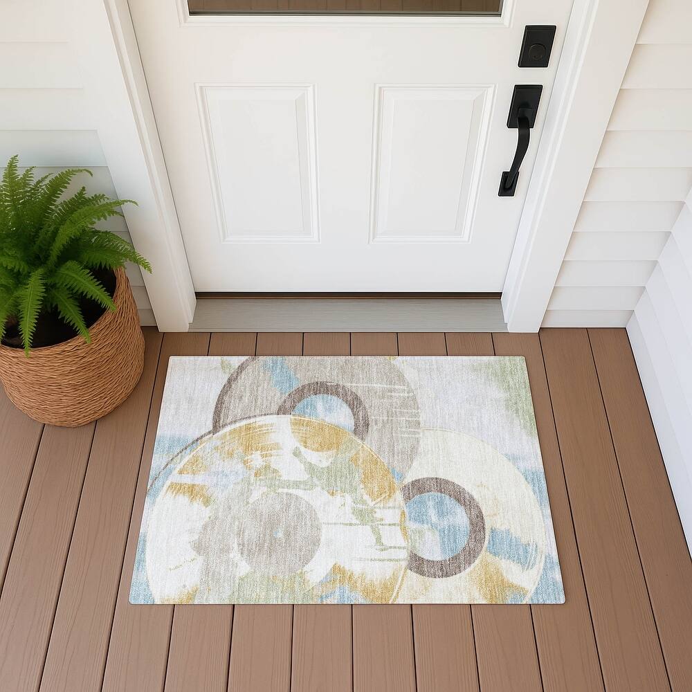 Machine Washable Indoor/ Outdoor Modern Records Chantille Rug