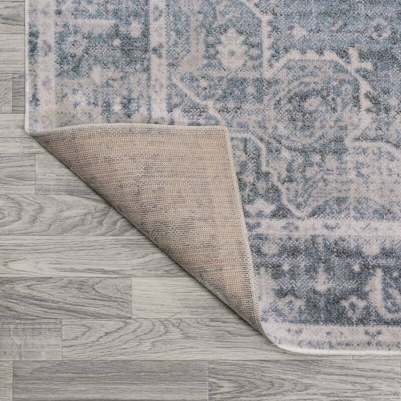 JONATHAN Y Shaemus Global Medallion Low-Pile Machine-Washable Area Rug