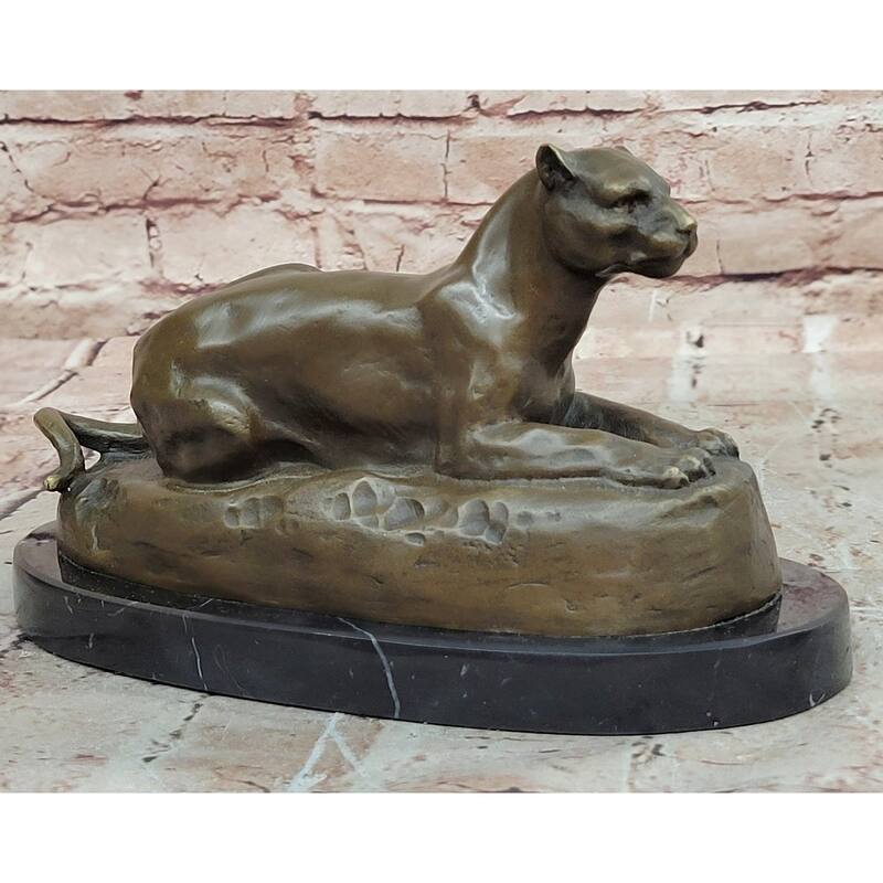 Hot Cast Bronze Cougar Puma Mountain Imitative Lion Resting Guardian Statue Sculpture Art