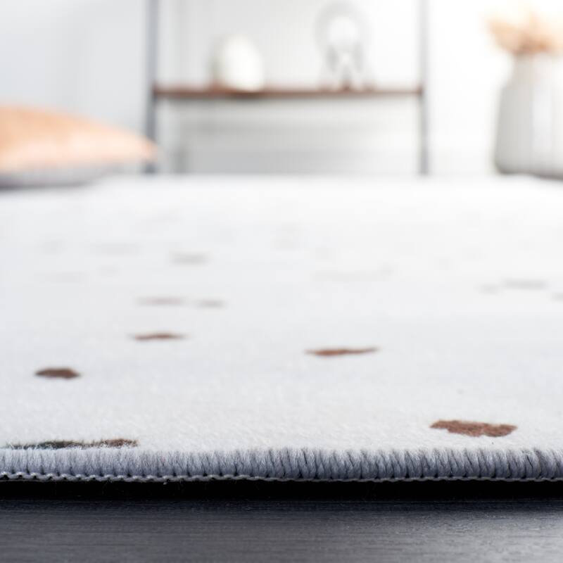 SAFAVIEH Faux Hide Machine Washable Slip Resistant Kullike Rustic