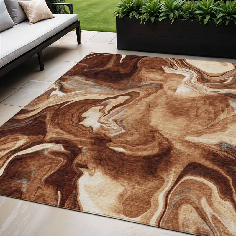 HomeRoots Abstract Transitional Rectangle Outdoor Rug - 5' X 8'