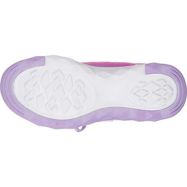 skechers diamond runner