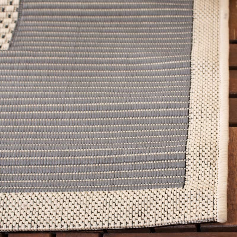 SAFAVIEH Courtyard Sherrie Border Indoor/ Outdoor Waterproof Patio Backyard Rug