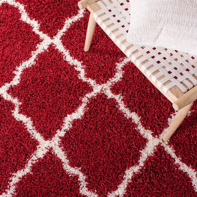 SAFAVIEH Dallas Shag Giusy Trellis 1.5-inch Thick Rug