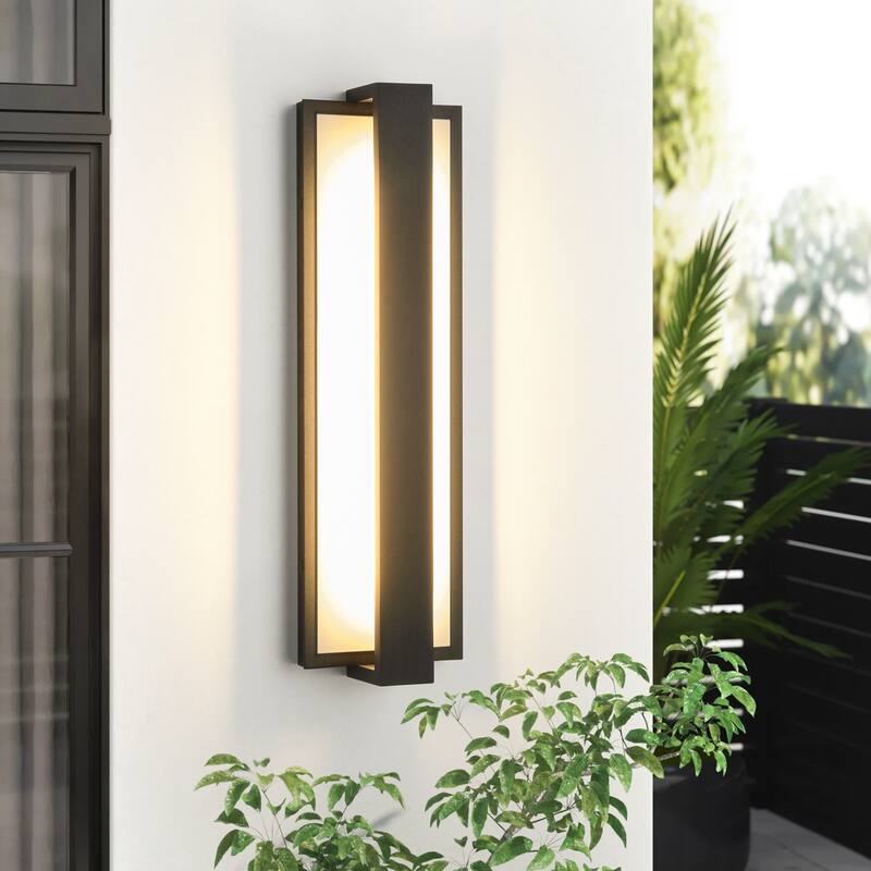 Modern Black Rectangular Linear LED Outdoor Wall Lights/Sconce Lighting - 16.1 in. H