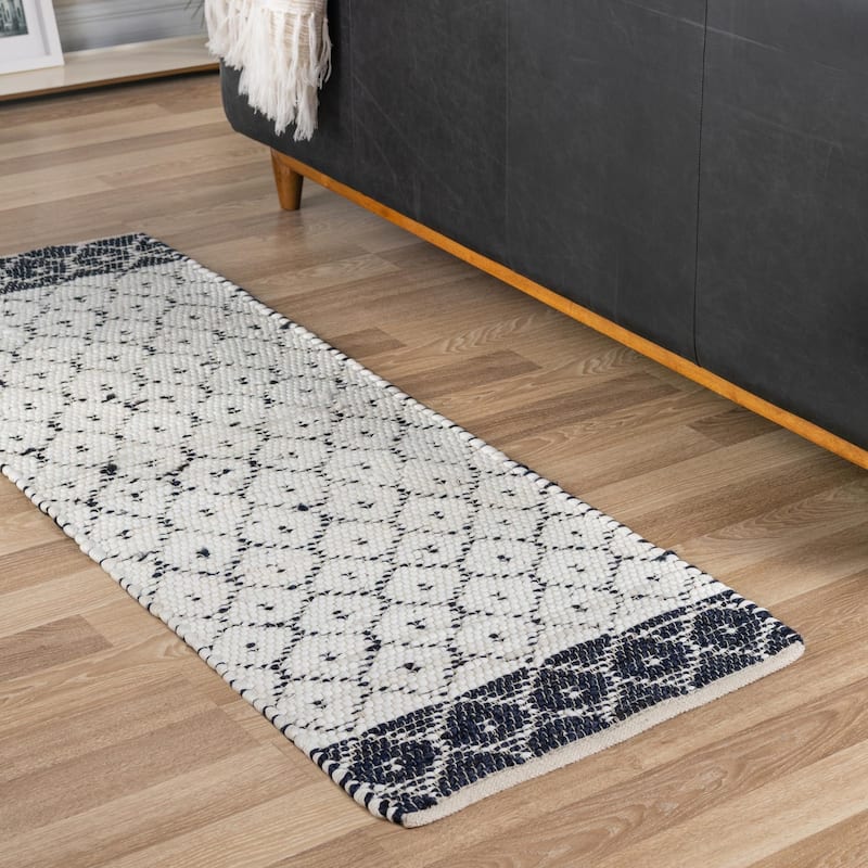 Contemporary Octiane Collection Area Rug - 2'2"x8' - Ivory