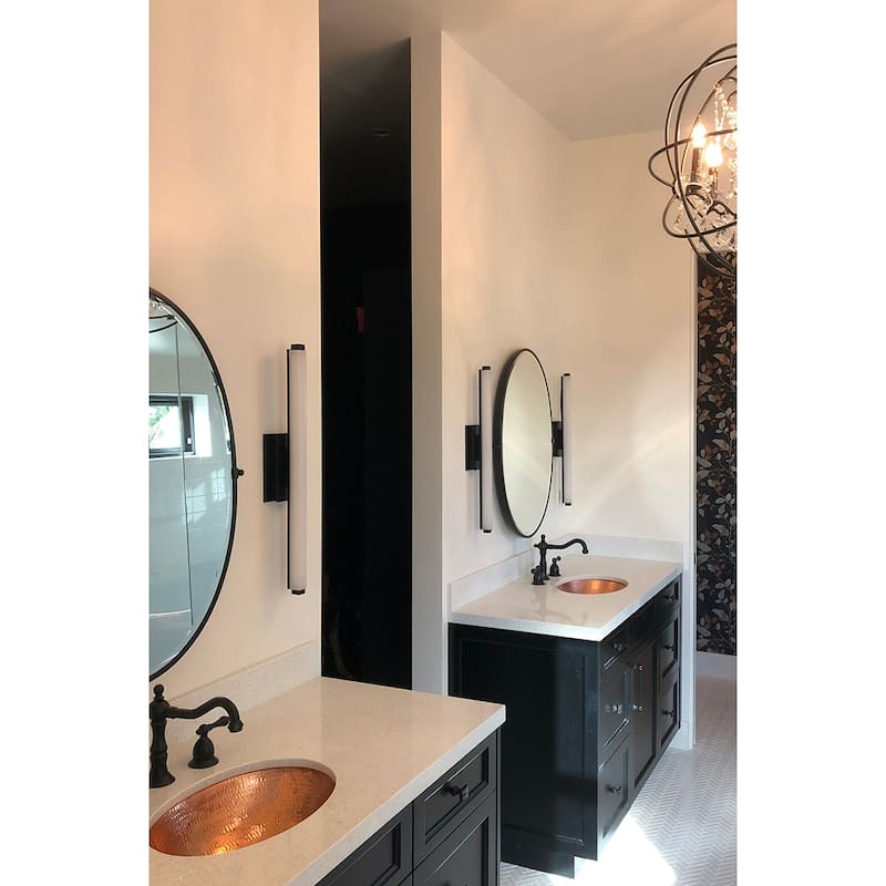 19-in Oval Under Counter Hammered Copper Bathroom Sink in Polished Copper (LO19FPC)