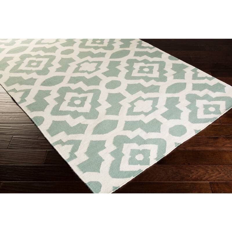Hand-woven Darcy Geometric Flatweave Wool Area Rug