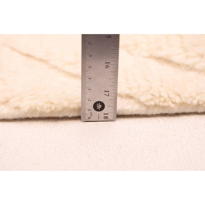 ECARPETGALLERY Hand-knotted Tangier Cream Wool Rug - 6'7 x 9'7