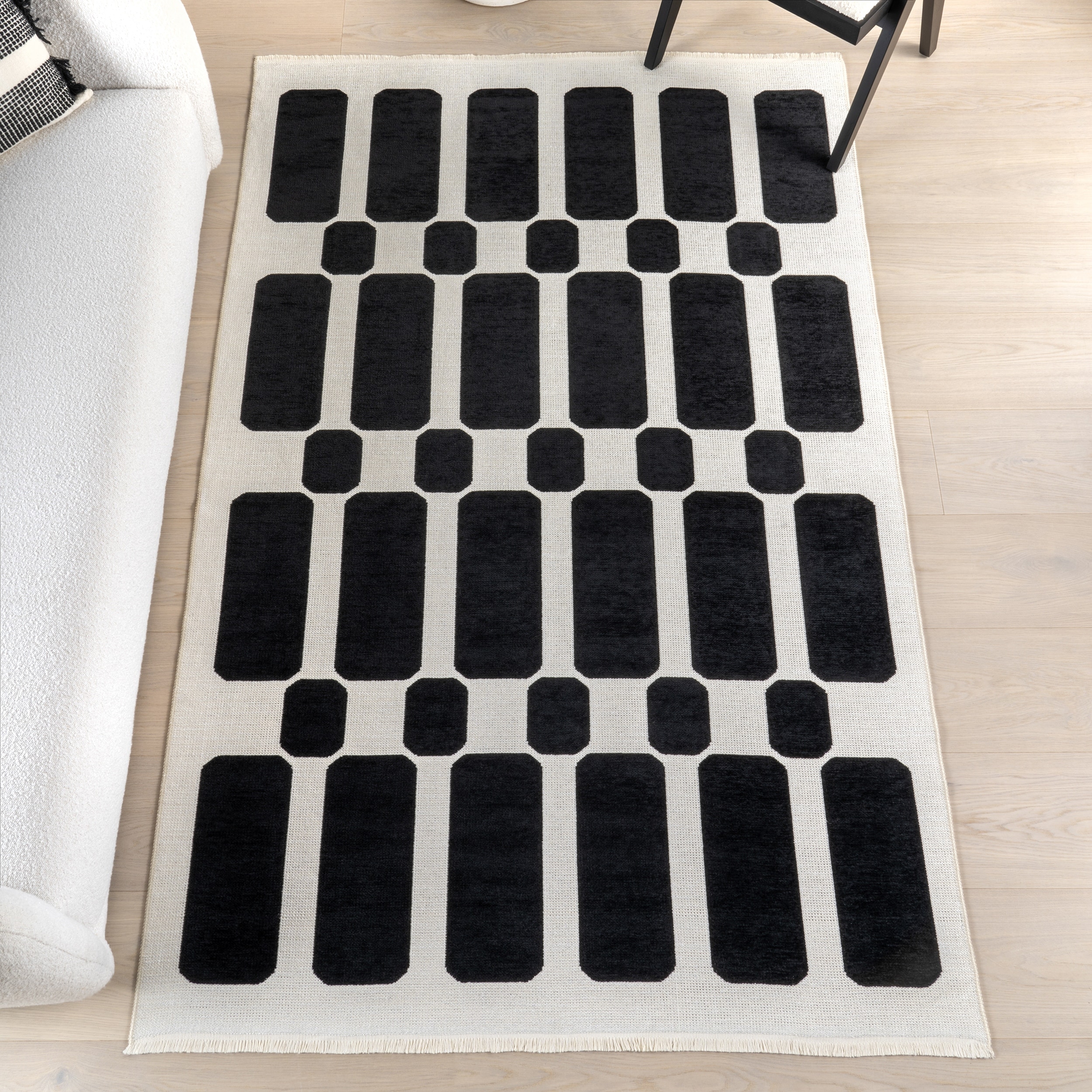 Nuloom Rashana SuperioWash Geometric Reversible Machine Washable Area Rug