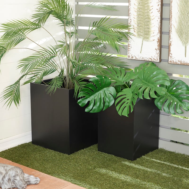 Metal Indoor Outdoor Planter - Set of 2 Black or White - CosmoLiving by Cosmopolitan
