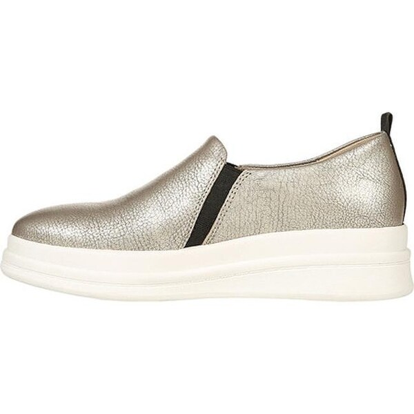 naturalizer yola slip on sneaker