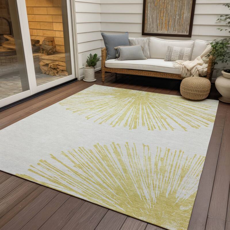 Machine Washable Indoor/ Outdoor Chantille Contemporary Burst Rug