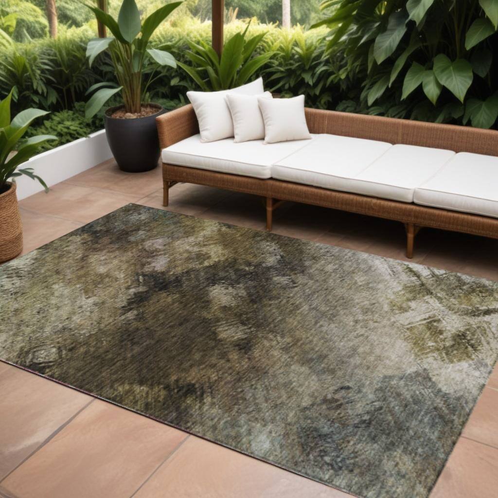 HomeRoots Abstract Transitional Rectangle Outdoor Rug