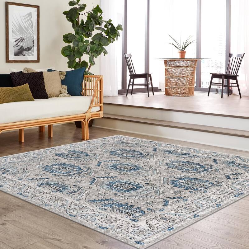 Traditional Jeopok Collection Area Rug