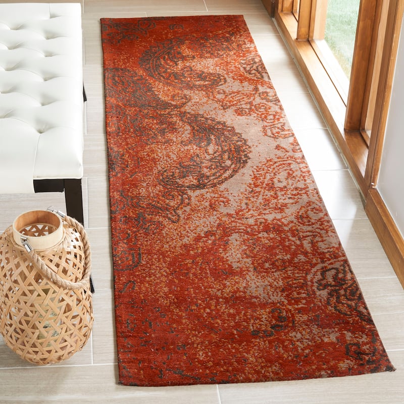 SAFAVIEH Classic Vintage Boho Niamh Distressed Oriental Cotton Rug