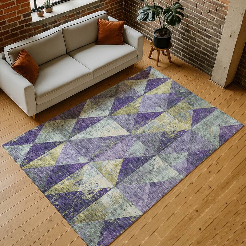 Machine Washable Indoor/ Outdoor Contemporary Diamonds Chantille Rug