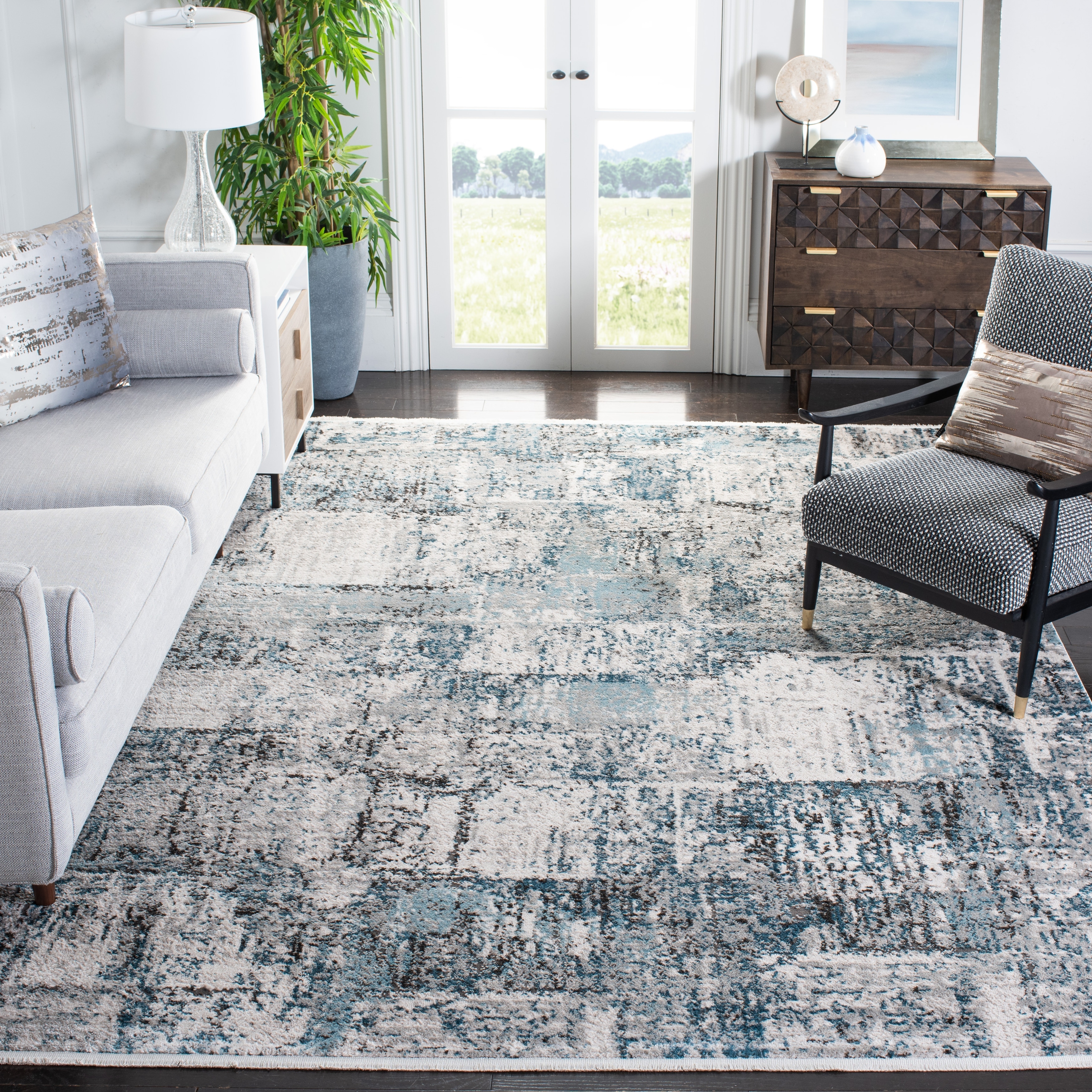 SAFAVIEH Shivan Ricca Modern Abstract Rug