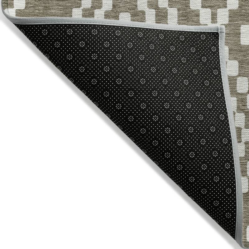 HomeRoots Geometric Transitional Rectangle Outdoor Rug