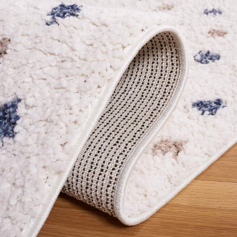 SAFAVIEH, Calico Shag Ruhama Polka Dot 1.6-inch Thick Rug