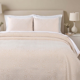 Superior Enzy Medium Weight Floral Matelasse Bedspread and Sham Set