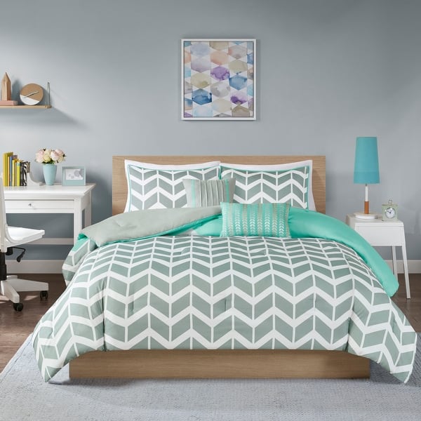 Shop Elle Chevron 5 Piece Comforter Set By Intelligent Design Overstock 9481163