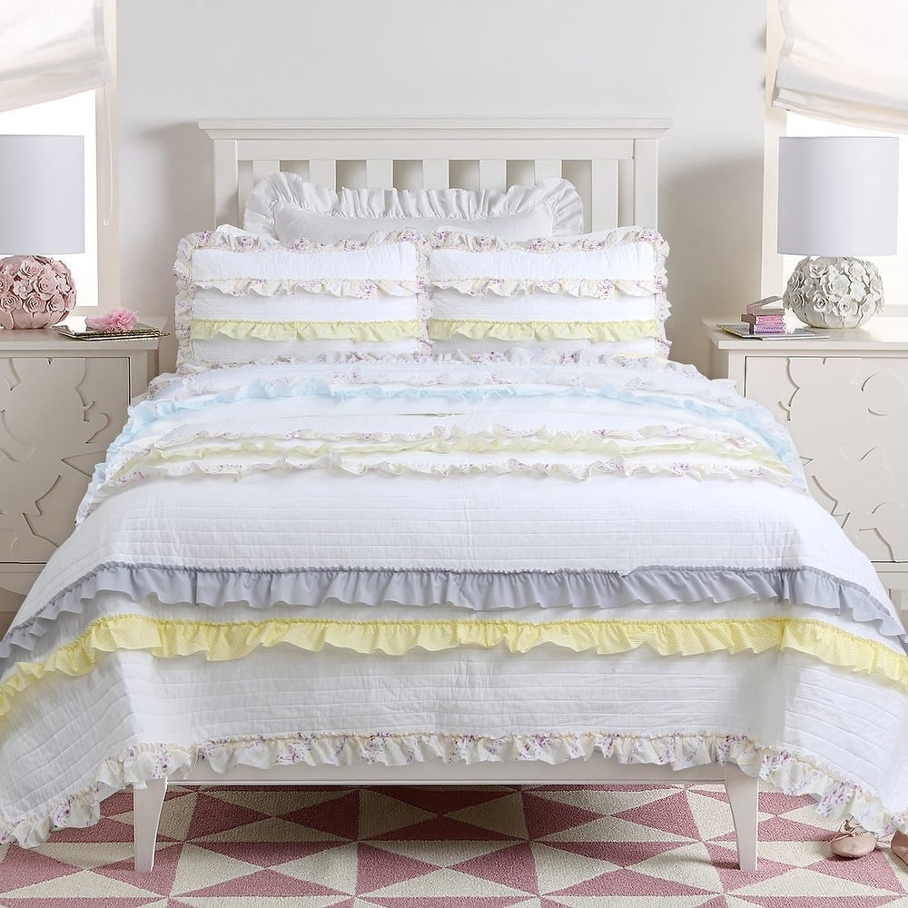 Cozy Line Tessa Ruffle Reversible Cottton Quilt Bedding Set