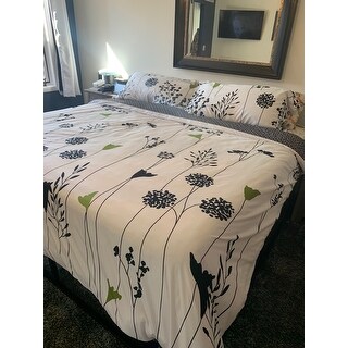 Shop Perry Ellis Asian Lily Duvet Cover Set On Sale Overstock