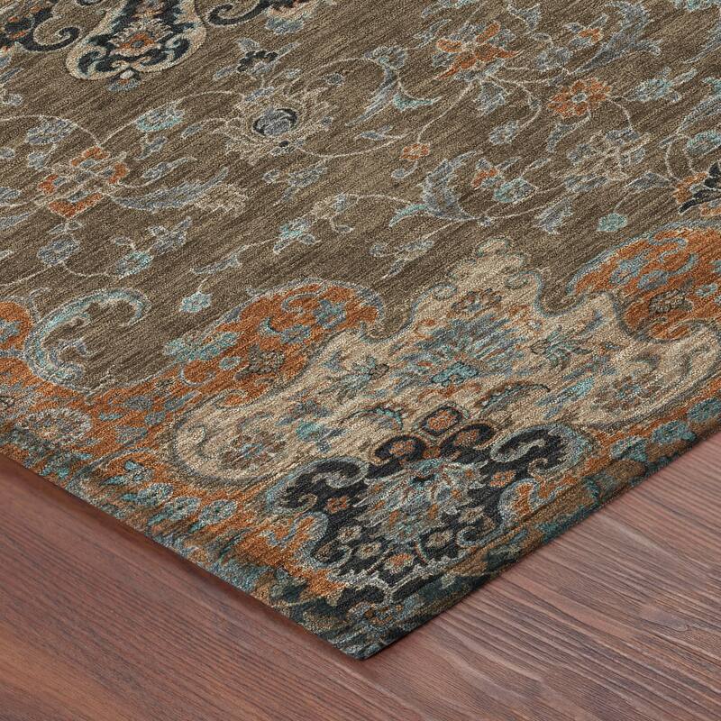 Machine Washable Indoor/ Outdoor Traditional Awaka Chantille Rug