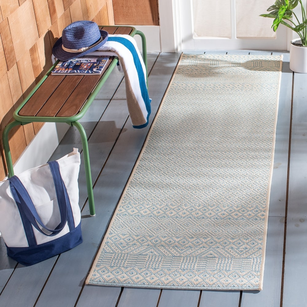 SAFAVIEH Courtyard Shikibu Indoor/ Outdoor Waterproof Patio Backyard Rug