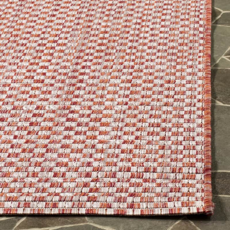 SAFAVIEH Courtyard Judi Indoor/ Outdoor Patio Backyard Rug