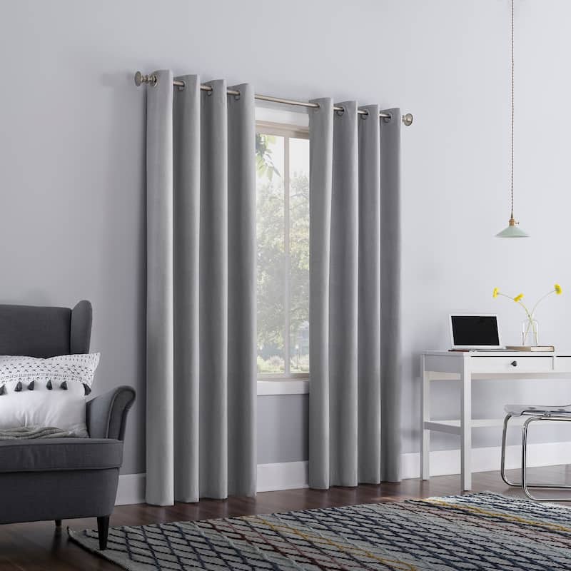 Sun Zero Duran Thermal Insulated Total Blackout Grommet 1-Piece Curtain Panel, Single Panel