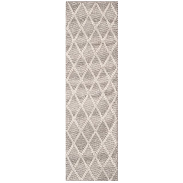 SAFAVIEH Handmade Natura Qiong Wool/ Viscose Trellis Rug - 2'3" x 10' Runner - Grey