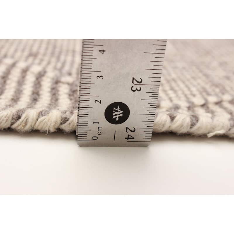 Sienna Taupe Rug 5'0" x 8'1" - 5'0 x 8'1