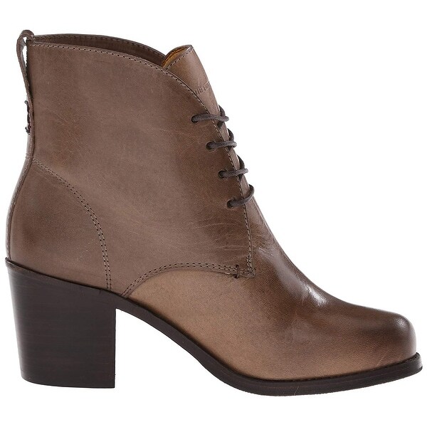 frye chukka women's