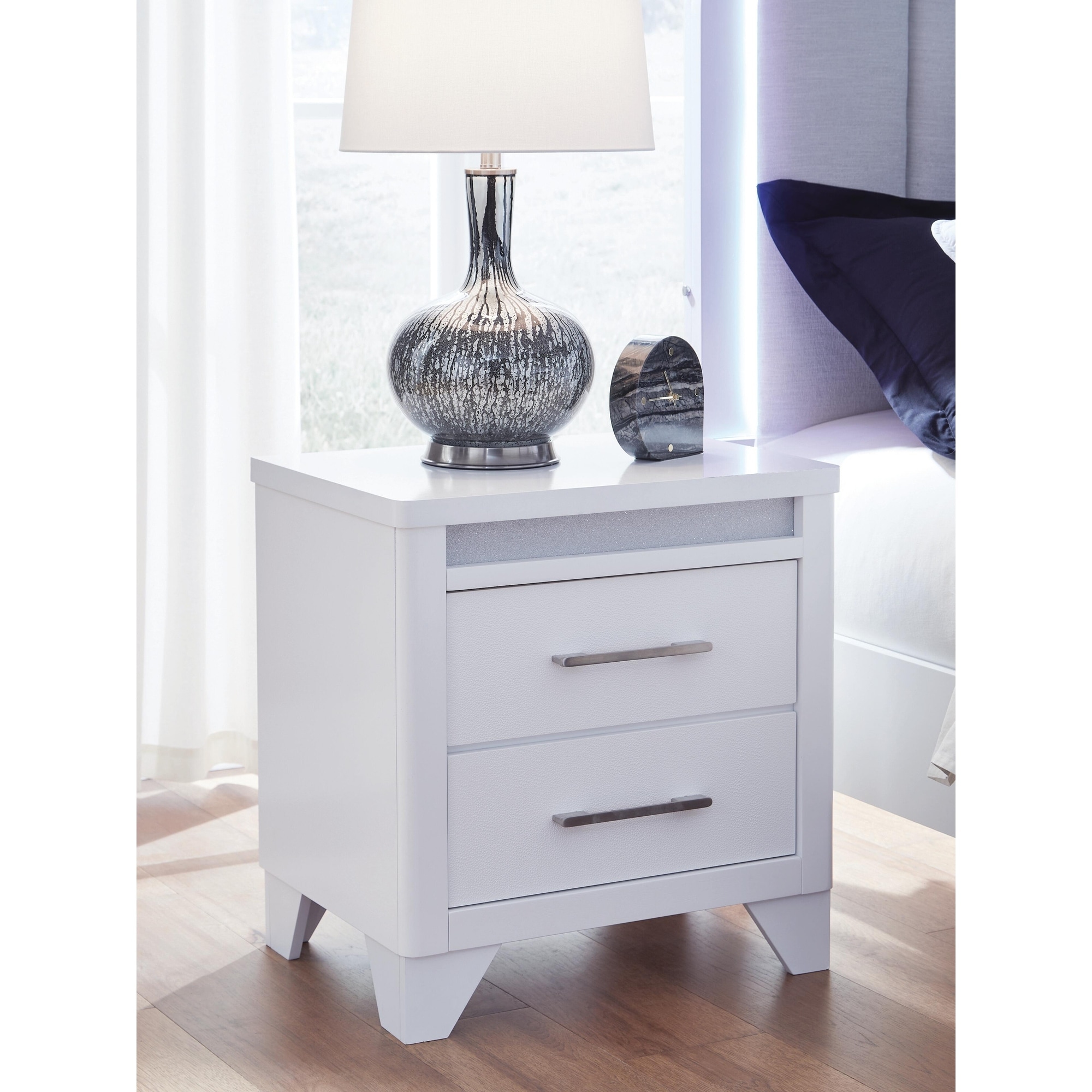 Signature Design by Ashley Stenluxe White Nightstand
