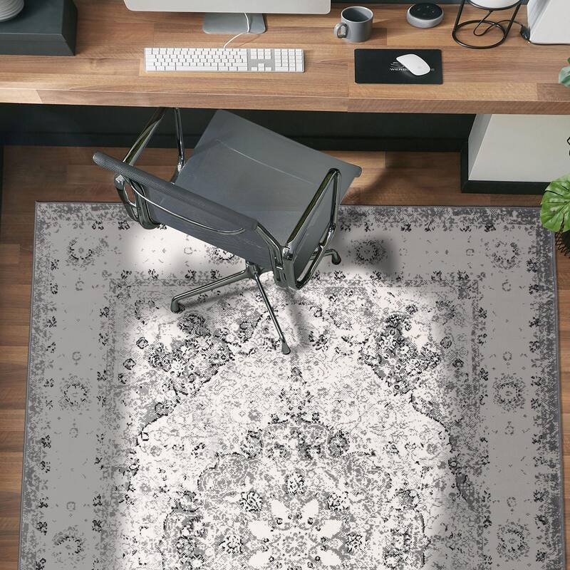 World Rug Gallery Vintage Oriental Distressed Medallion Rug