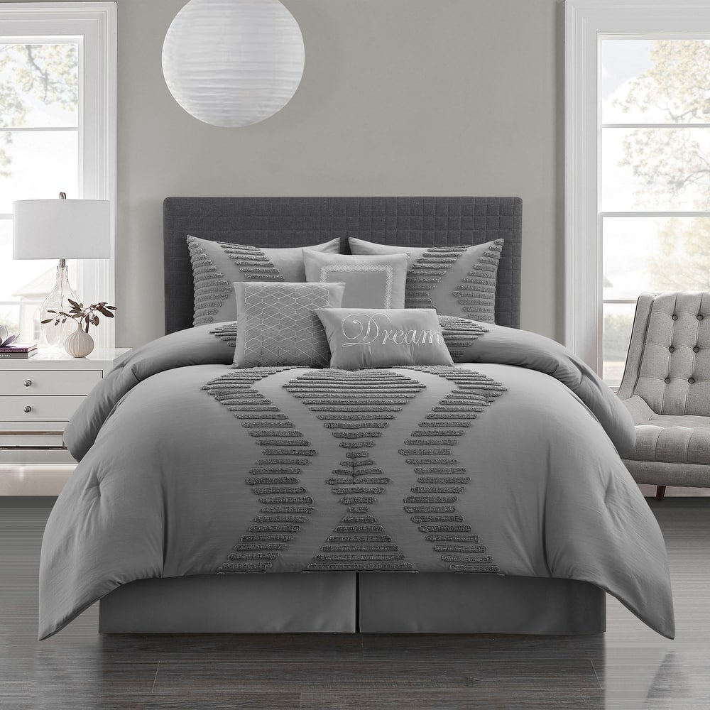 Nanshing Zena 7 Piece Tufted Comforter Set
