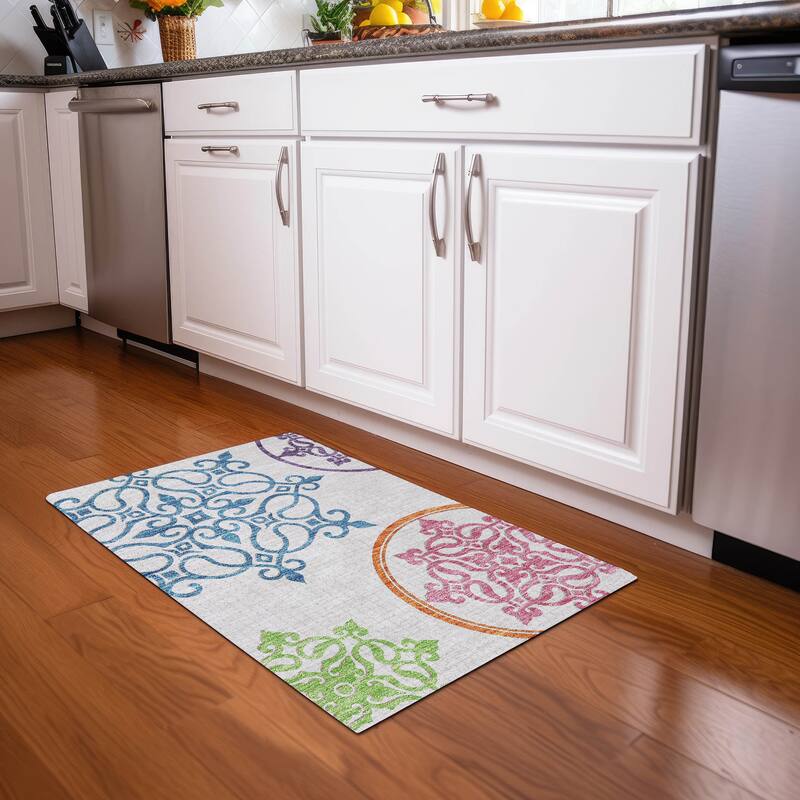 Premium Washable Super Soft Transitional Scroll Mayfield Rug - White - 1'8" x 2'6"
