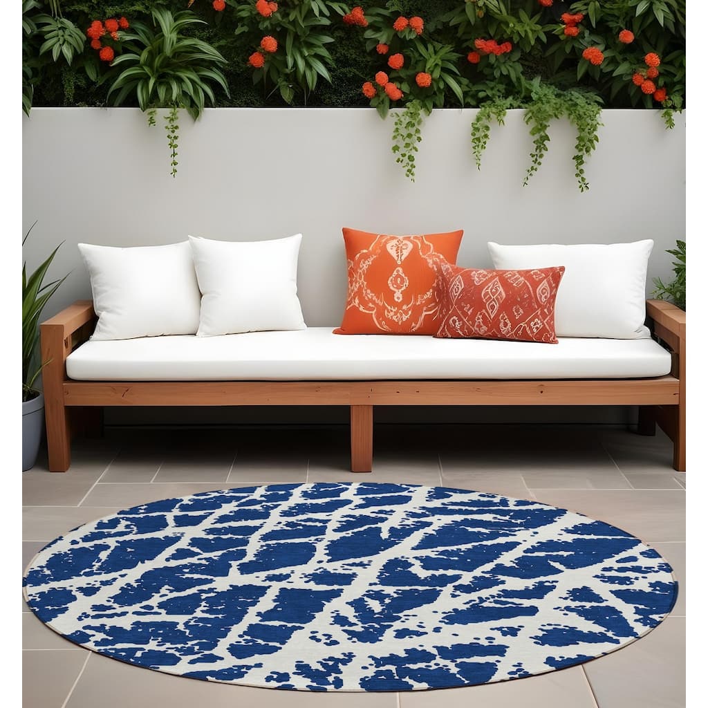 Nari Unique Abstract Weather Resistant Timeless Fusion Round Outdoor Rug