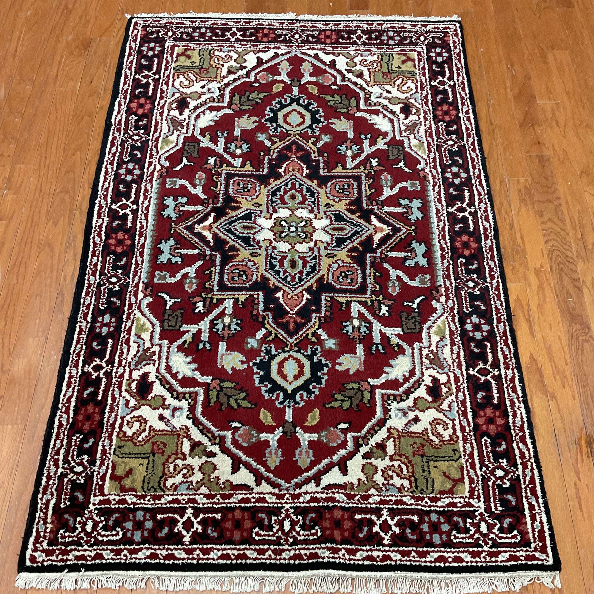 HERAT ORIENTAL Handmade Serapi Wool Rug - 4' x 6'2"