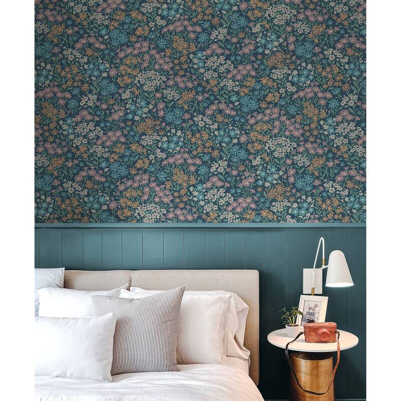 Ditsy Dark Blue Daisies Wallpaper