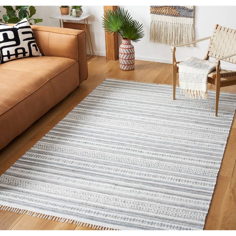 SAFAVIEH Handmade Kilim Ibone Transitional Rug
