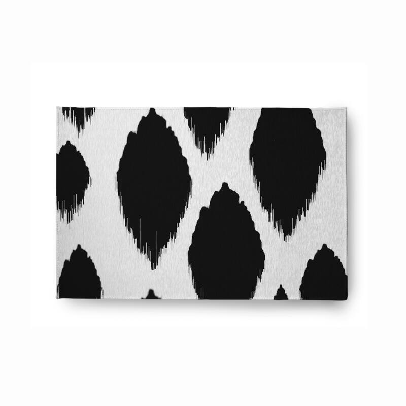Web of Ikat Soft Chenille Rug - 2' x 3' - Black