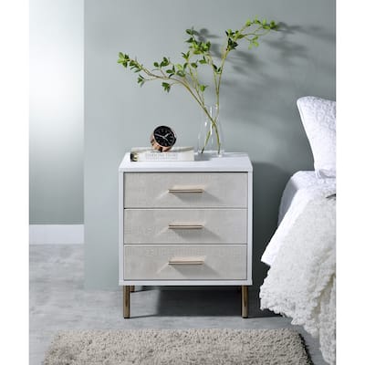 3-Drawer Solid Wood Bachelors Chest, Storage Cabinet with Solid Wood Handle for Bedroom, Living Room