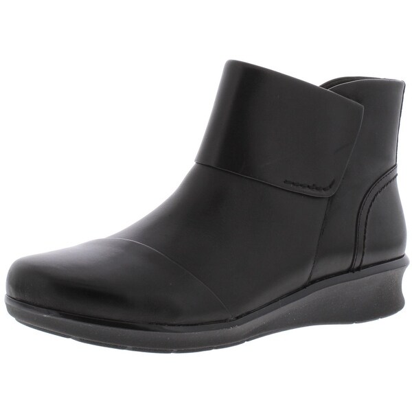 clarks women's hope track fashion boot